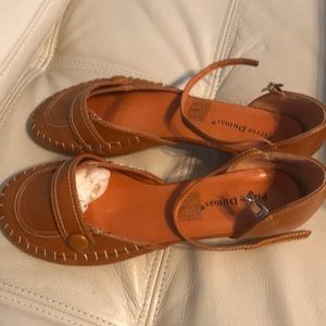 Pierre Dumas camel color kitten heels